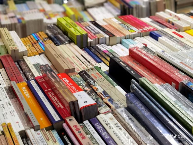 百相图|⑤“我们书店”店主马一：以“书”会友16年坚守只为遇见更多“有趣”的人