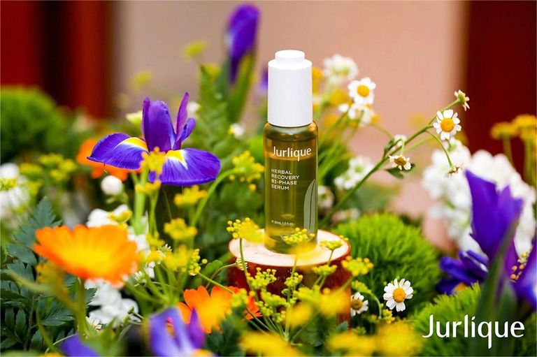 茱莉蔻以油养肤,茱莉蔻草本肌源