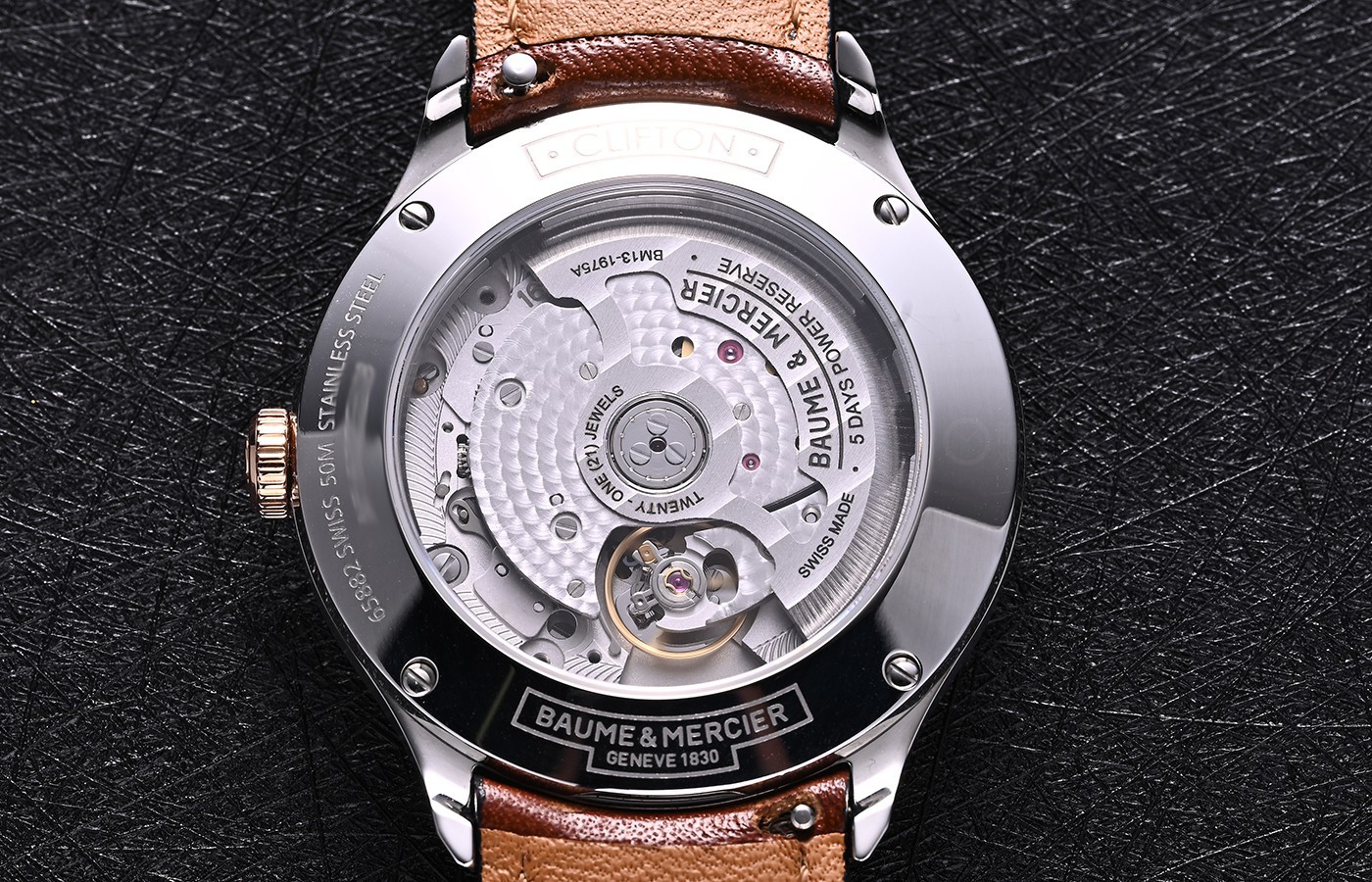 名士克里顿和利维拉,名士利维拉克里顿汉伯顿哪个好