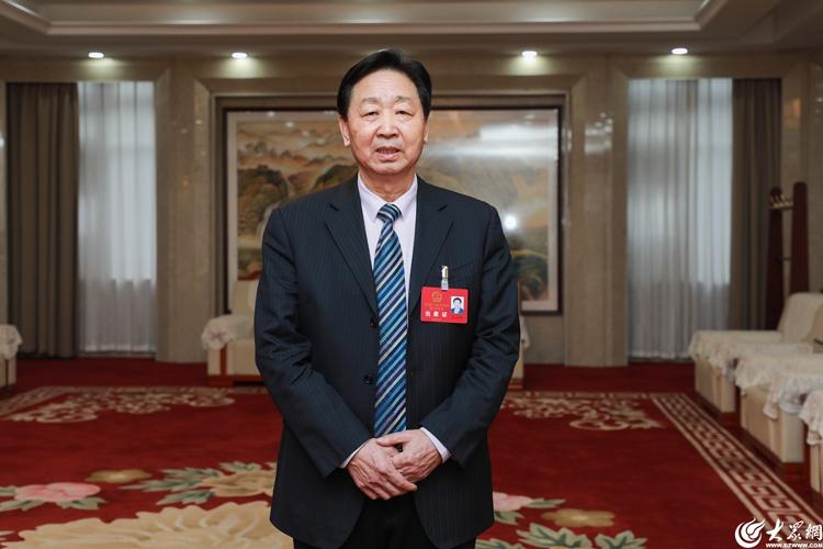 全国人大代表王士岭为人民办实事,王士岭物流新模式