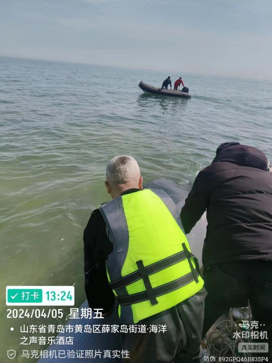 洪泽两少年驾驶水上摩托艇遇险,两个人骑摩托艇视频