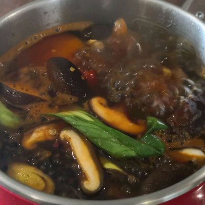 饭店筋头巴脑牛肉火锅做法,筋头巴脑火锅的做法商用