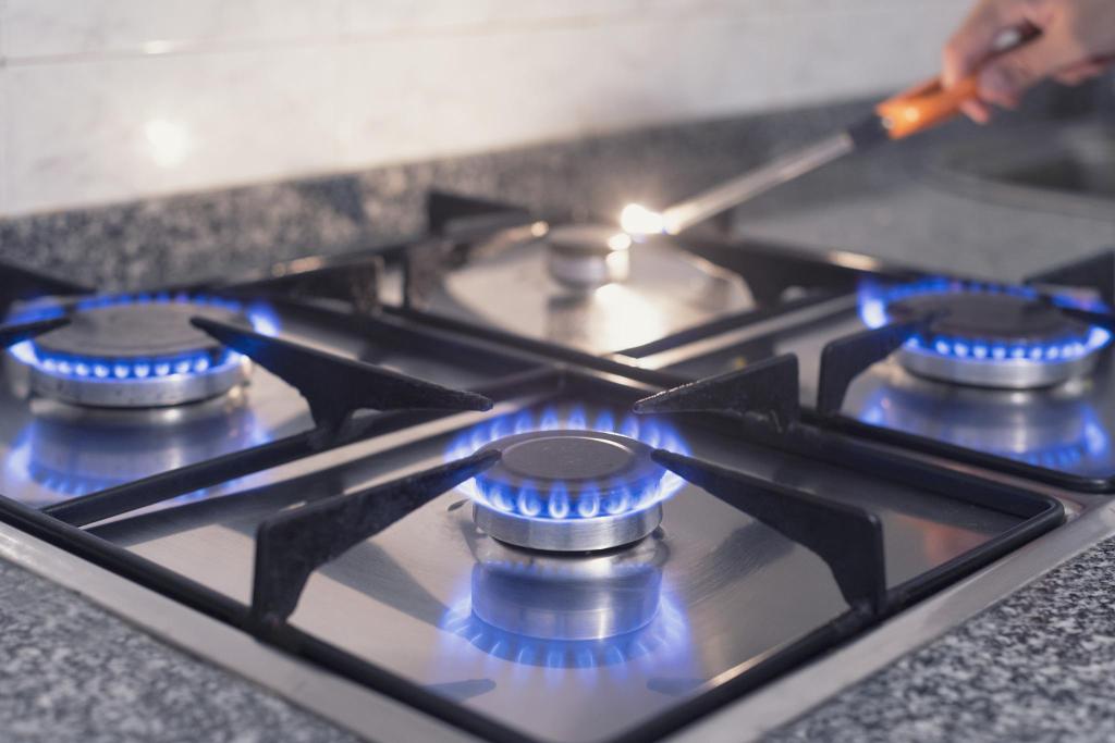 燃气泄漏闪爆,燃气泄漏发生闪爆