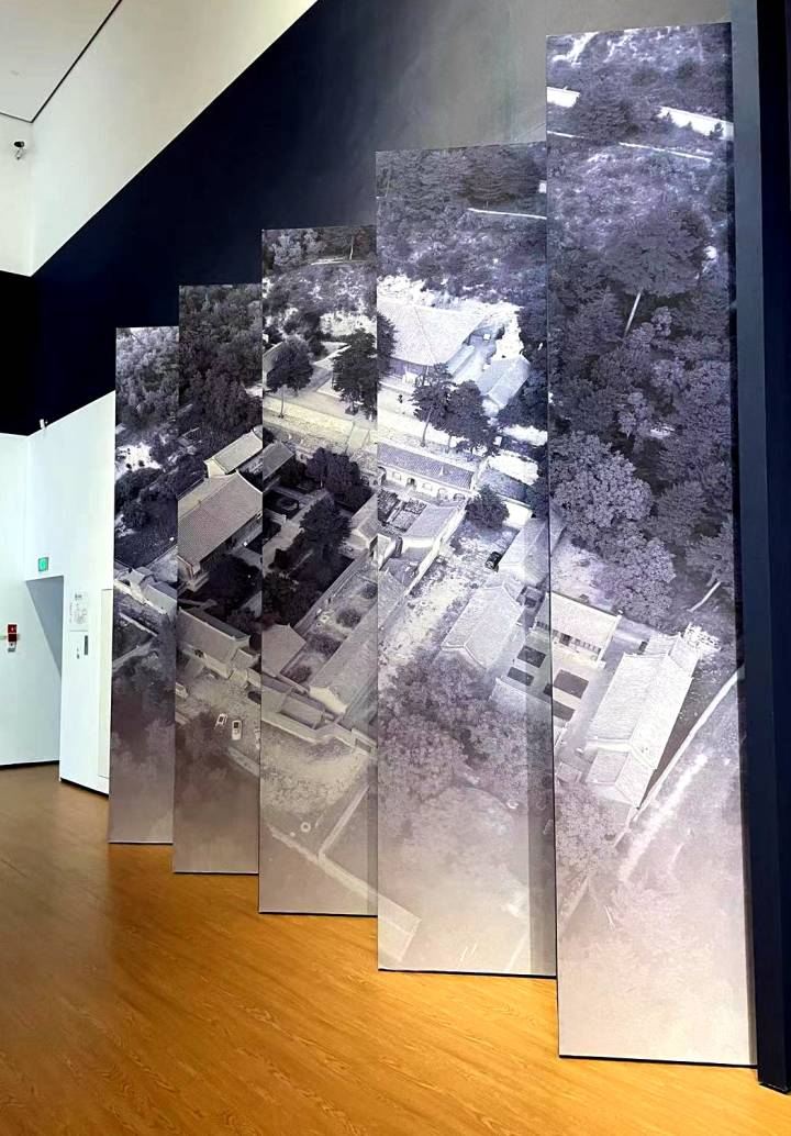 佛光寺梁思成视频,梁思成在佛光寺照片