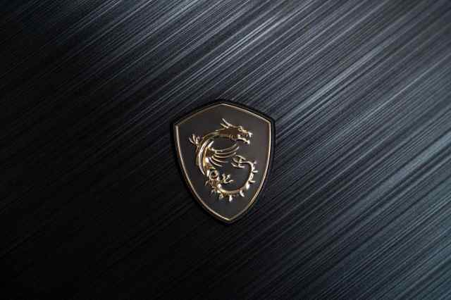 imax巨幕电影厅玩ps5,msi27英寸显示器测评