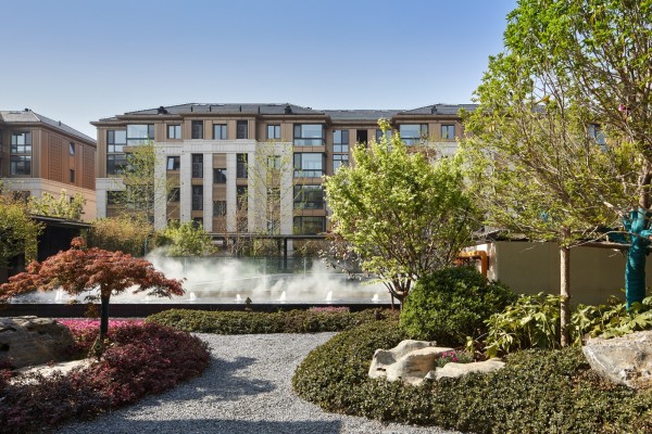 正道直行人心所向,正道直行