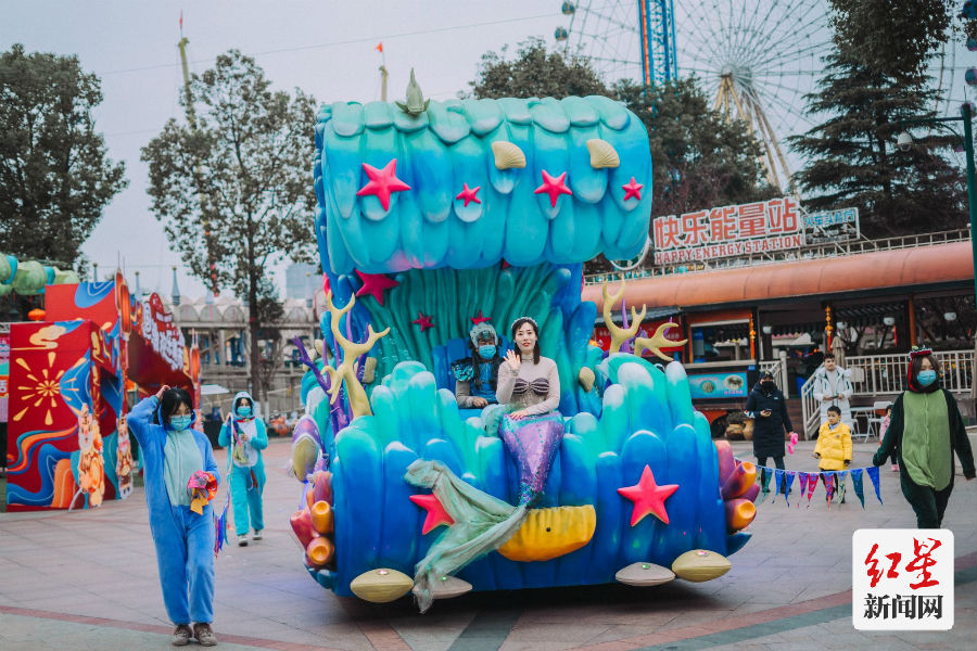 过年好去处！奇幻光影嘉年华盛装亮相温江国色天乡