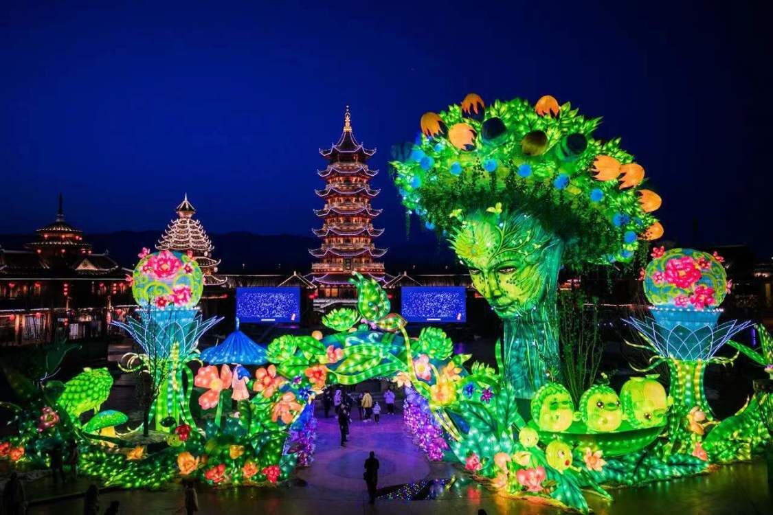 太原方特春节焰火表演时间表,太原方特平安夜焰火表演时间表