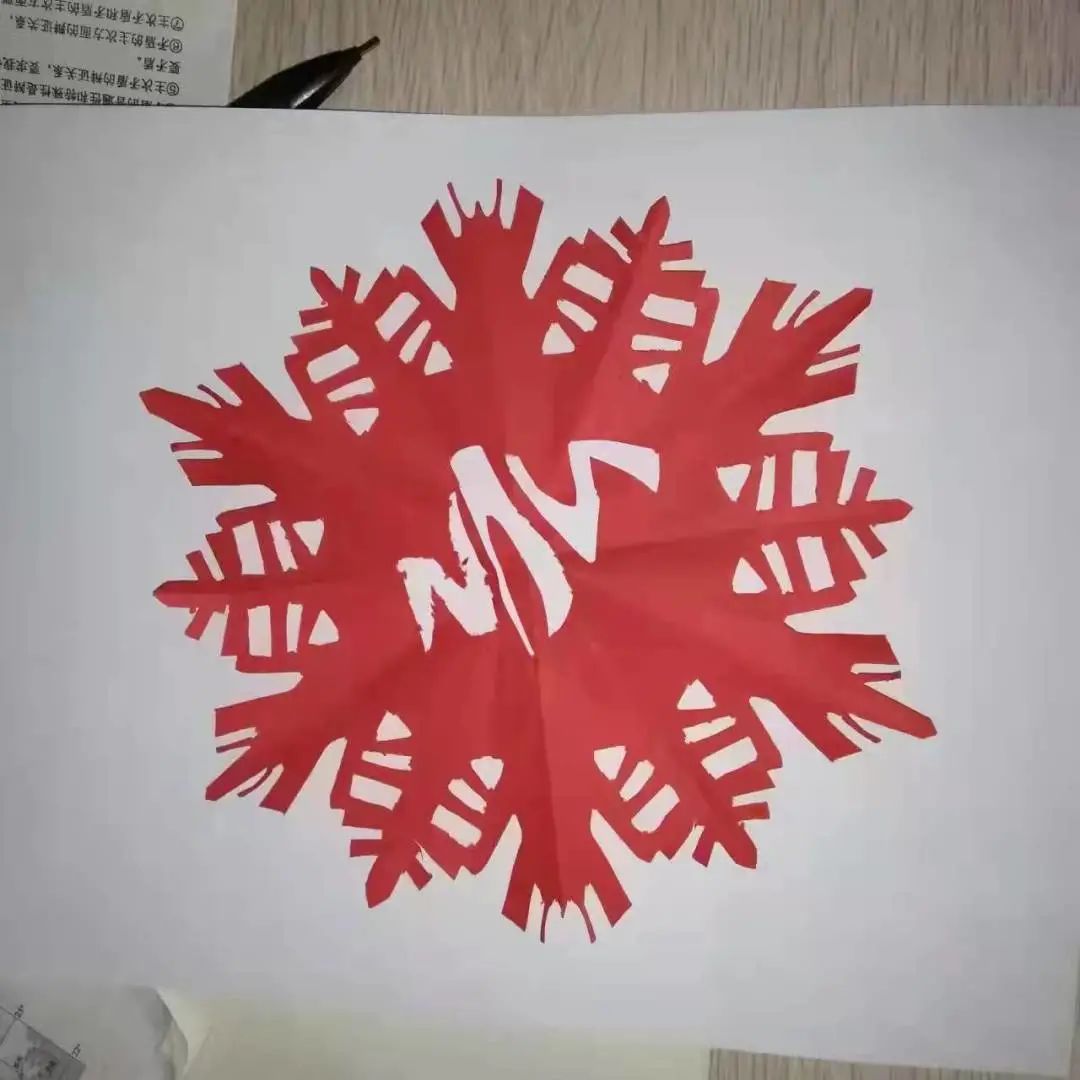 “齐心迎冬奥，运动促成长”手工制作展示