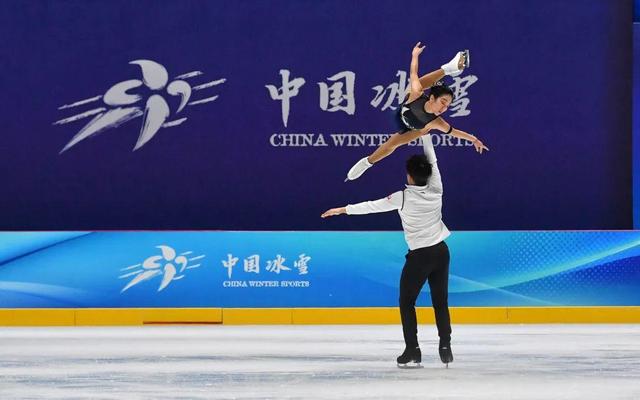 除了谷爱凌以外还有谁是滑雪健将,在北京冬奥会上谷爱凌创造了历史