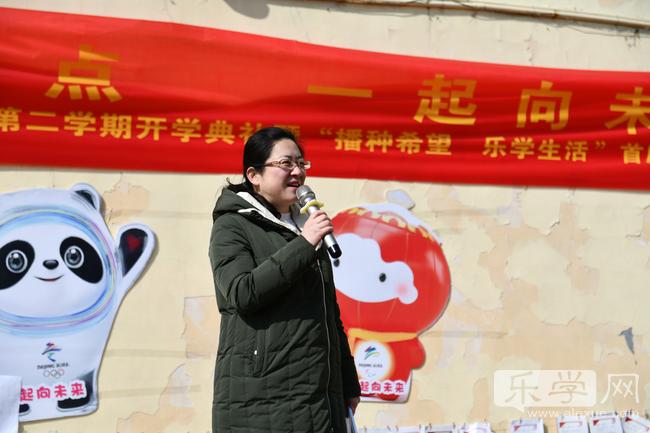 播种希望活动主题,播种希望校园生活