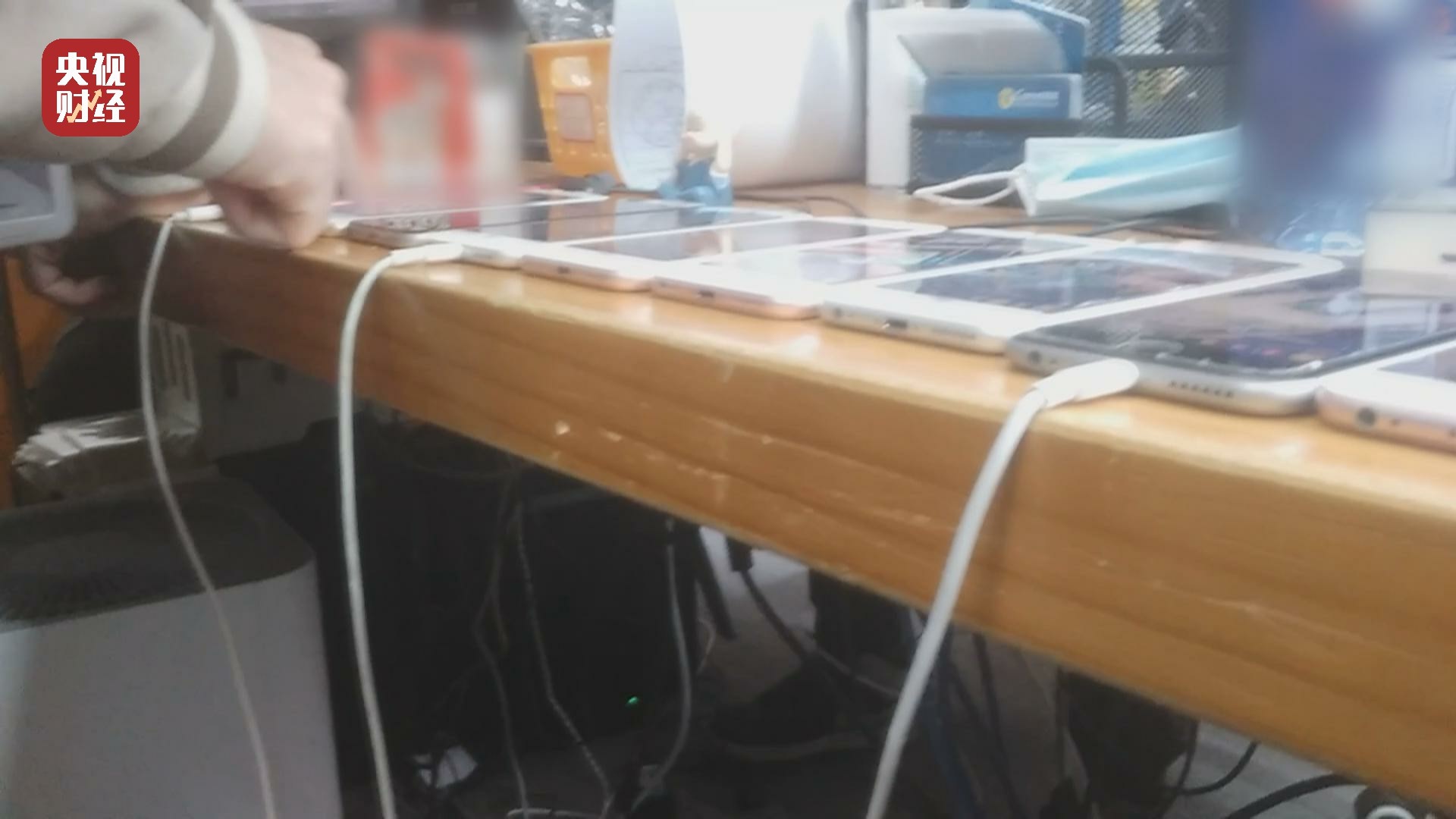 315曝光的翡翠直播间,315晚会曝光的翡翠直播间