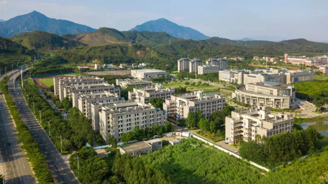 广东南华工商职业学院排名,广东南华工商职业学院要证书吗