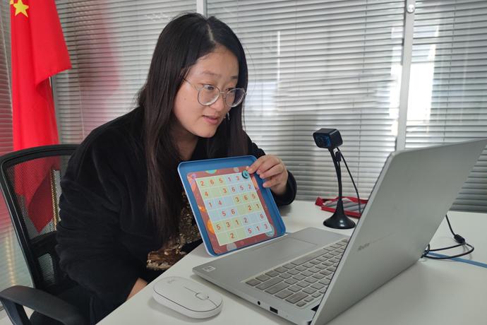 “勤志大讲堂”助力唐官小学“线上益智课堂”精彩绽放