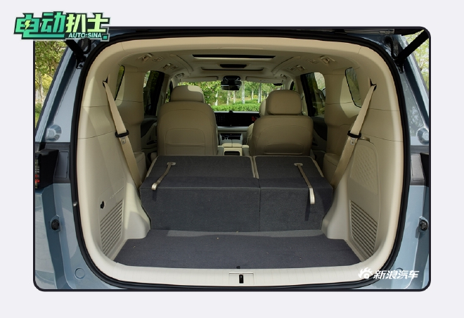 岚图mpv7座,真豪华mpv岚图梦想家横评