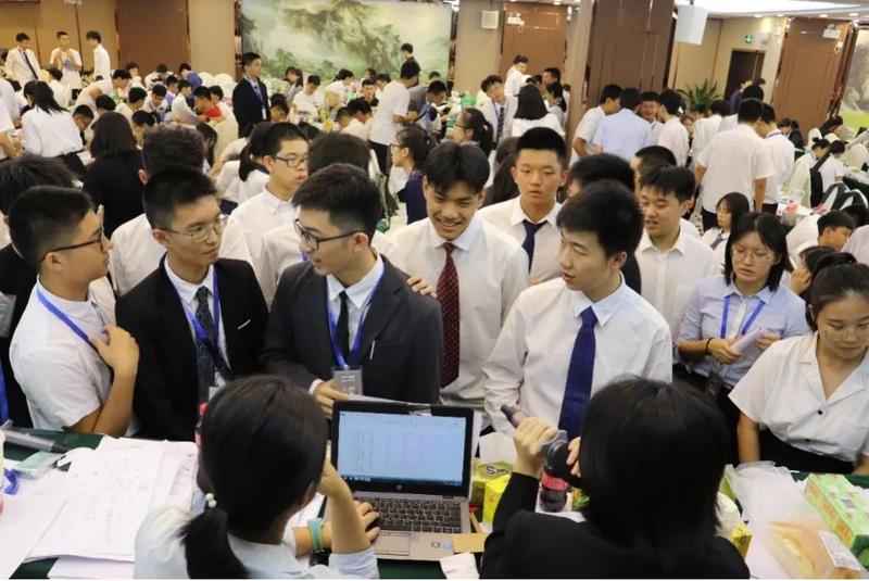 深圳外国语学校高中园预约参观,广东深圳新外国语学校