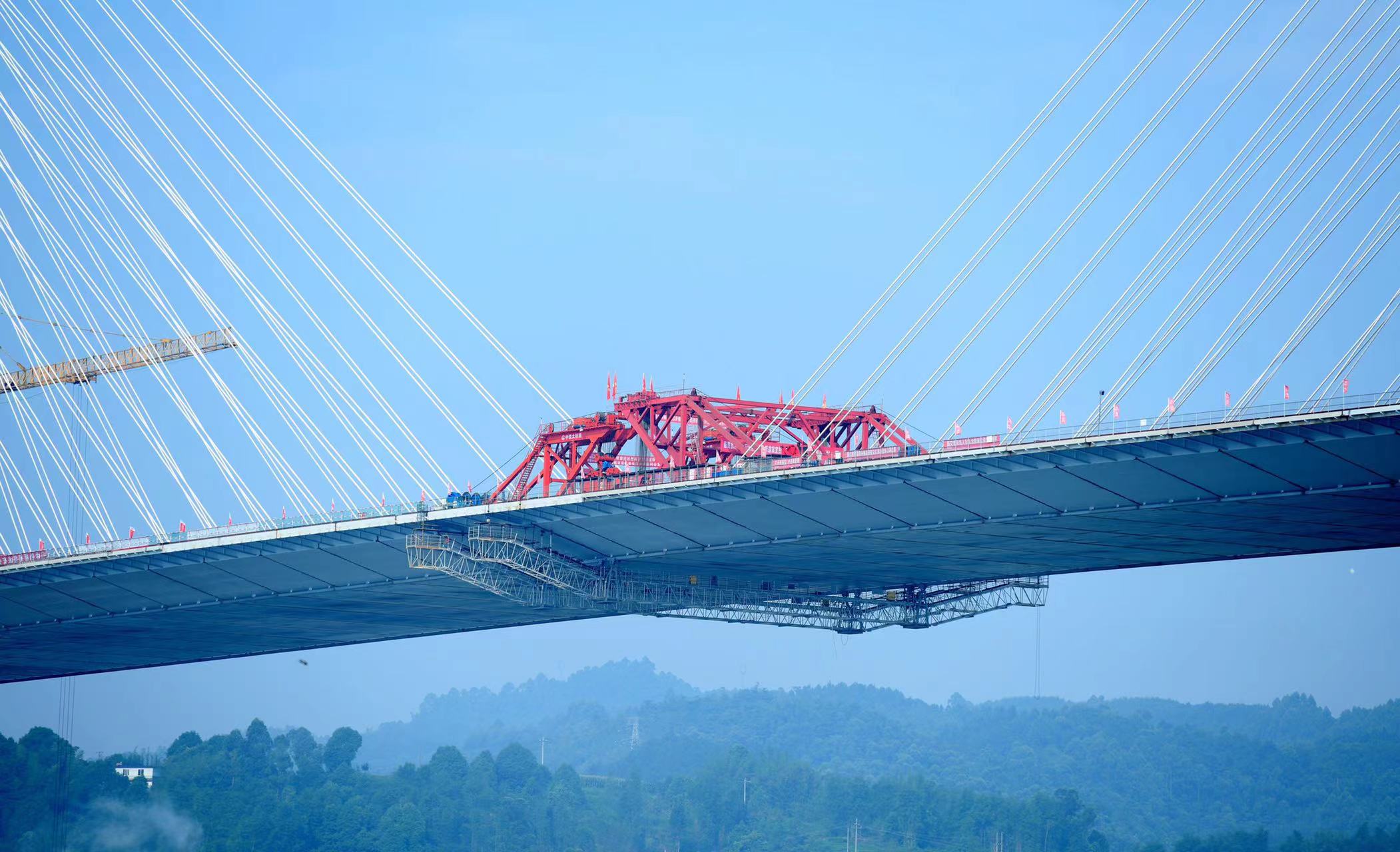 穿越机拍长江大桥,穿越机视角下的长江三峡