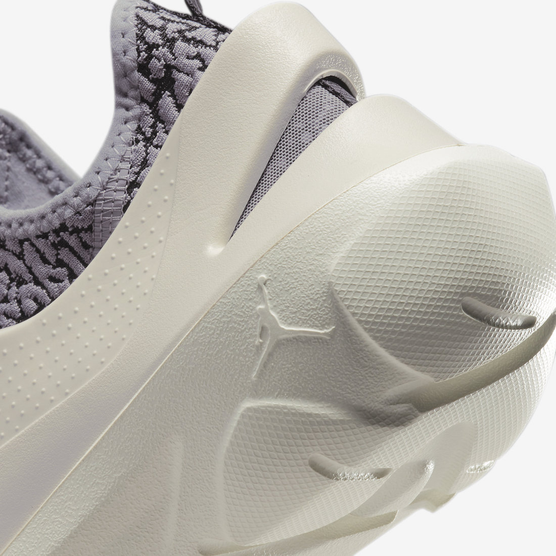 jordansystem23洞洞鞋,jordan的鞋中哪些适合平时穿