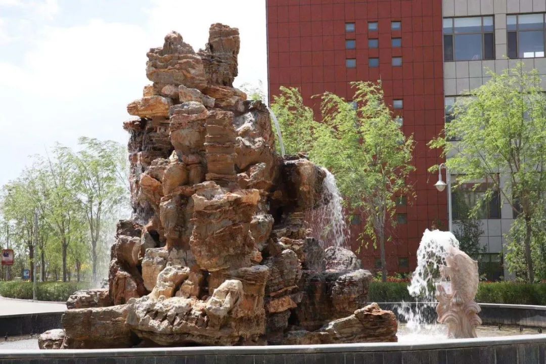 遇见三中邂逅美好