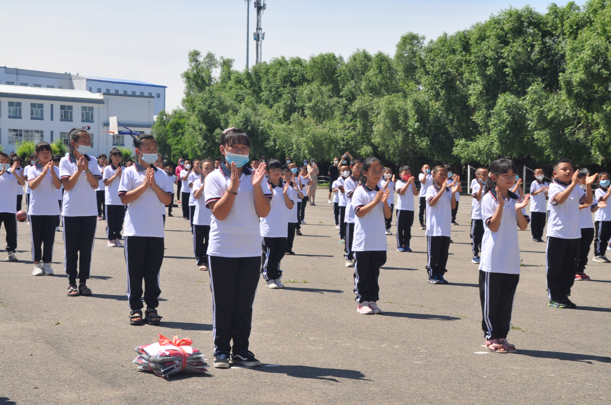 杭州校园传递温暖公益活动,小学爱心圆梦公益活动