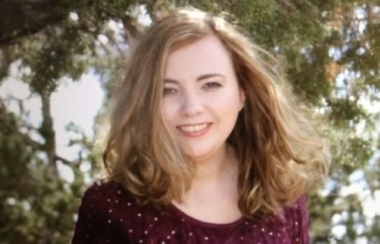 *伦乱**+恋童!他娶了80多个老婆,性侵多名未成年少女,连继母都不放过……