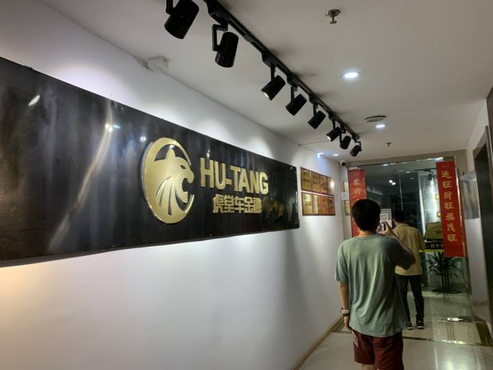 网约车开了一年贷款提前还清,网约车驾龄不到三年被诱骗买车了