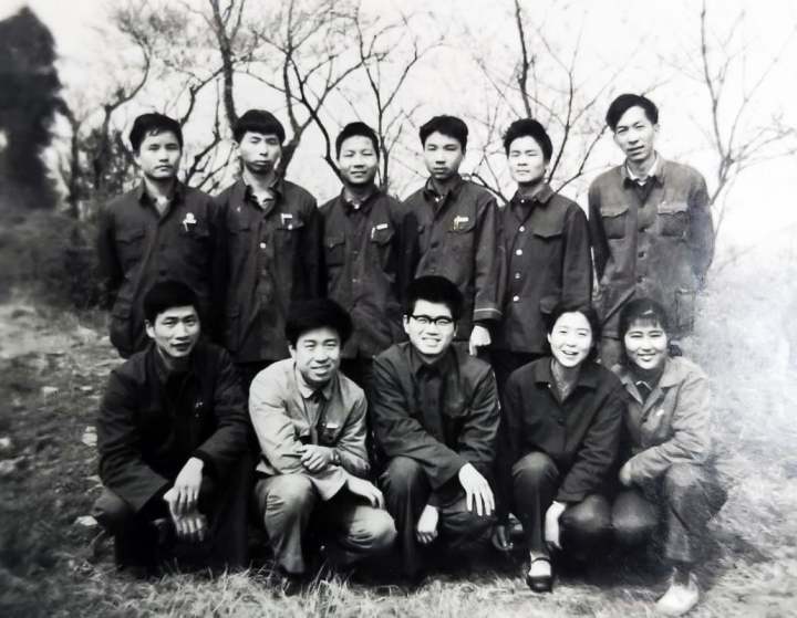 中文78｜⑧应沪晨：十六岁的高考——一个年级与一个时代的故事