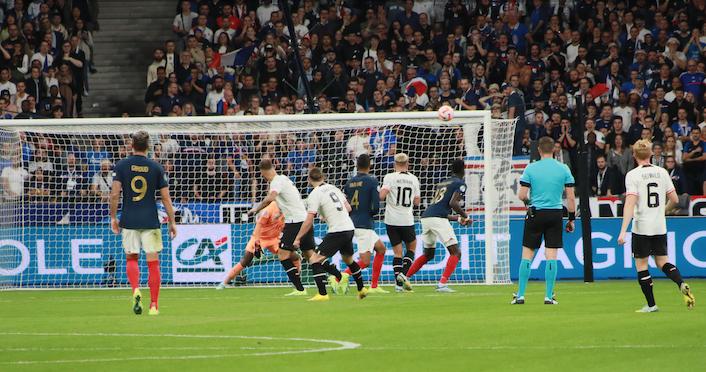 欧洲杯法国队vs英格兰队比分,法国欧洲杯足球比赛