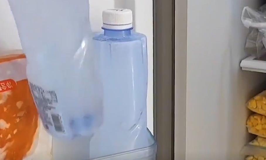 冰箱有异味怎么快速去除妙招视频,冰箱有异味最全的除味小妙招