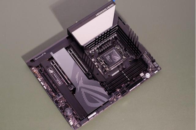 英特尔发布第13代酷睿处理器家族,英特尔13代酷睿处理器有哪些