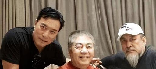 陆树铭扮演关羽是几版三国演义,三国演义演关羽的陆树铭多少岁