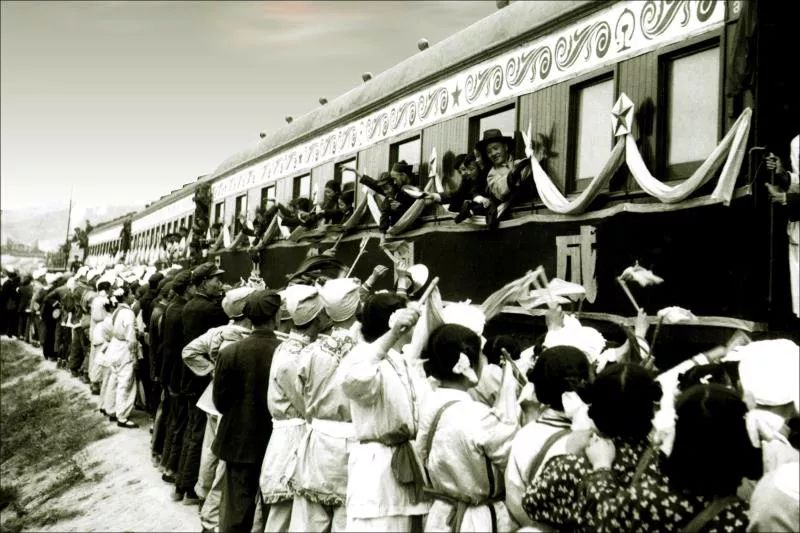 冯沙驼：我和火车有关的故事