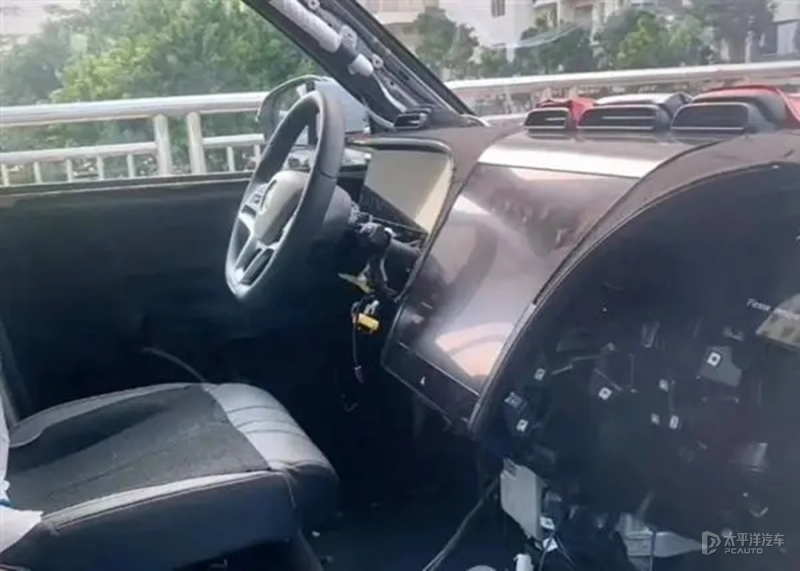 比亚迪新款r1,比亚迪最新车型对标奔驰