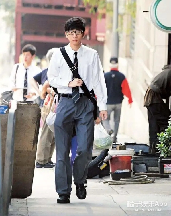 甄子丹全家近照曝光,还记得精武门吗