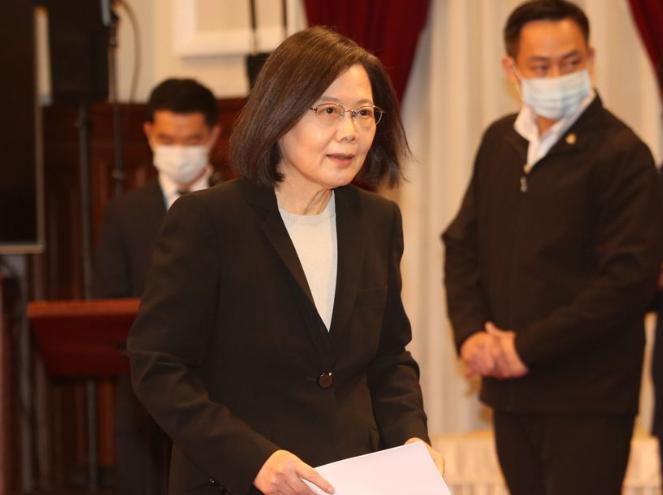 蔡英文一边喊“两岸沟通大门敞开”一边继续卡关“小三通”？