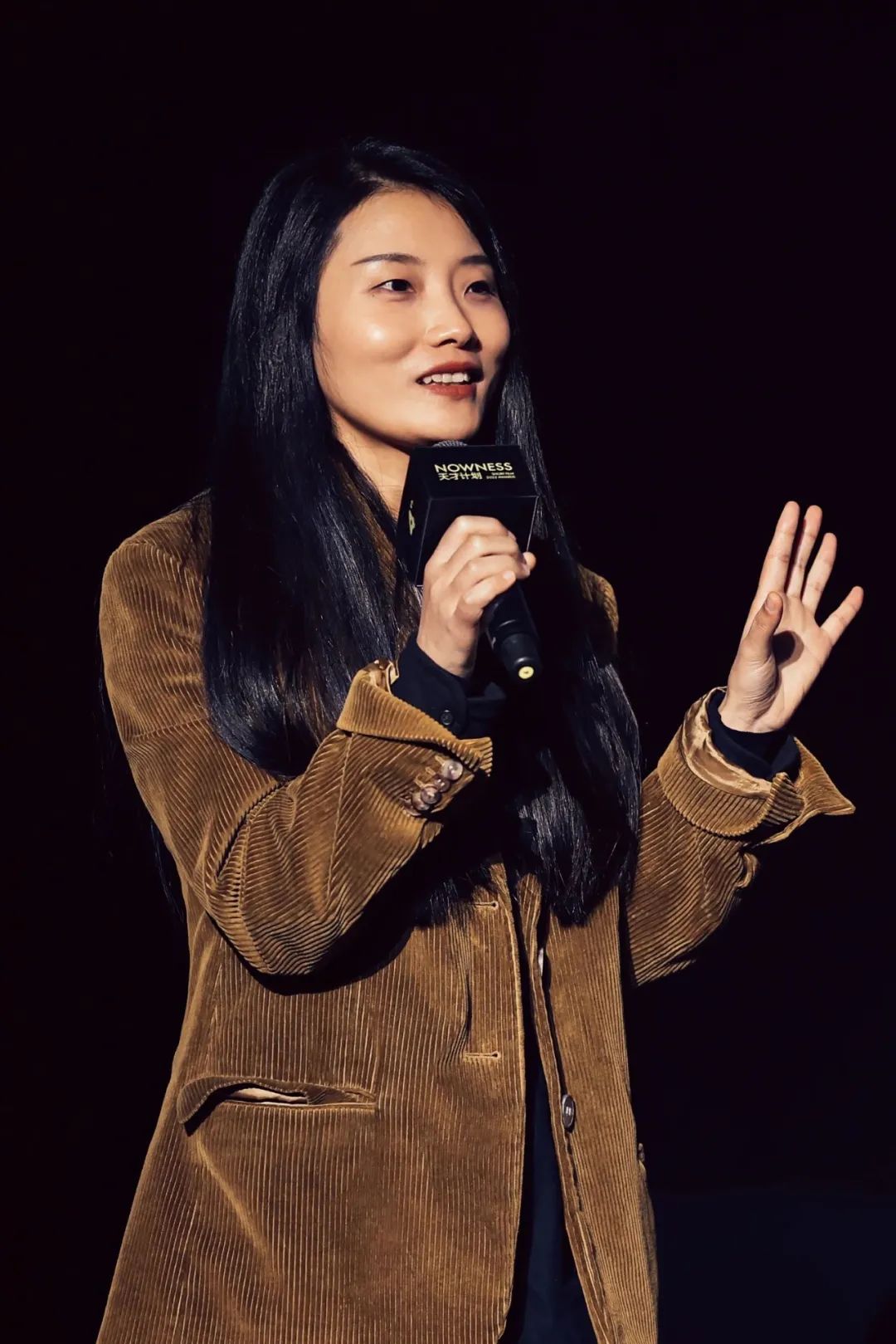 身体为媒，联结万物：五位舞蹈与行为艺术家的创作、行动与意识流｜“创意赋能”论坛回顾