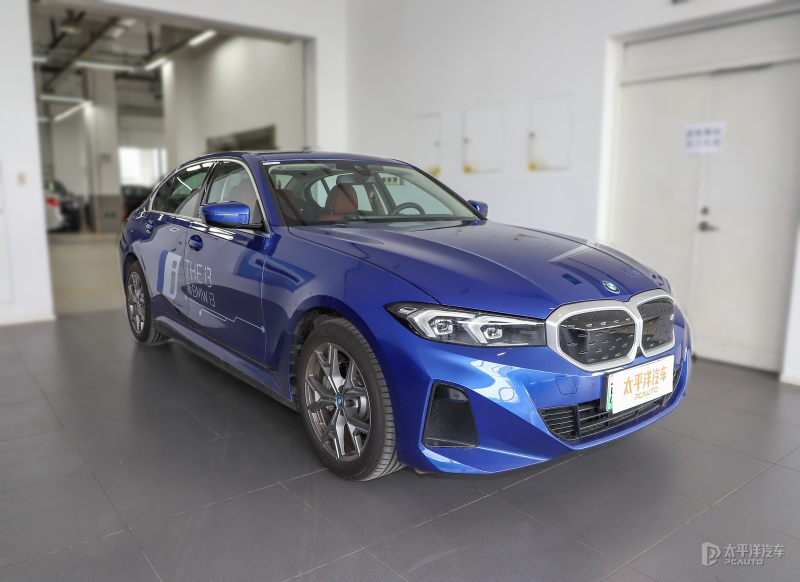 同级20-30万元纯电豪华轿车怎么选,想选一款空间好的车买它准没错