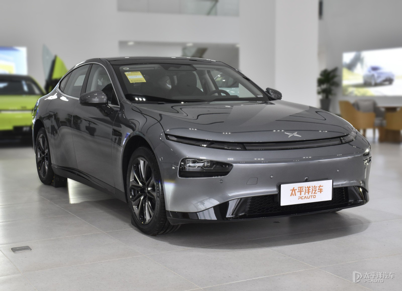 同级20-30万元纯电豪华轿车怎么选,想选一款空间好的车买它准没错