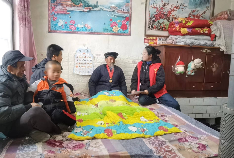 志愿服务暖人心文明实践树新风,文明实践活动帮扶志愿