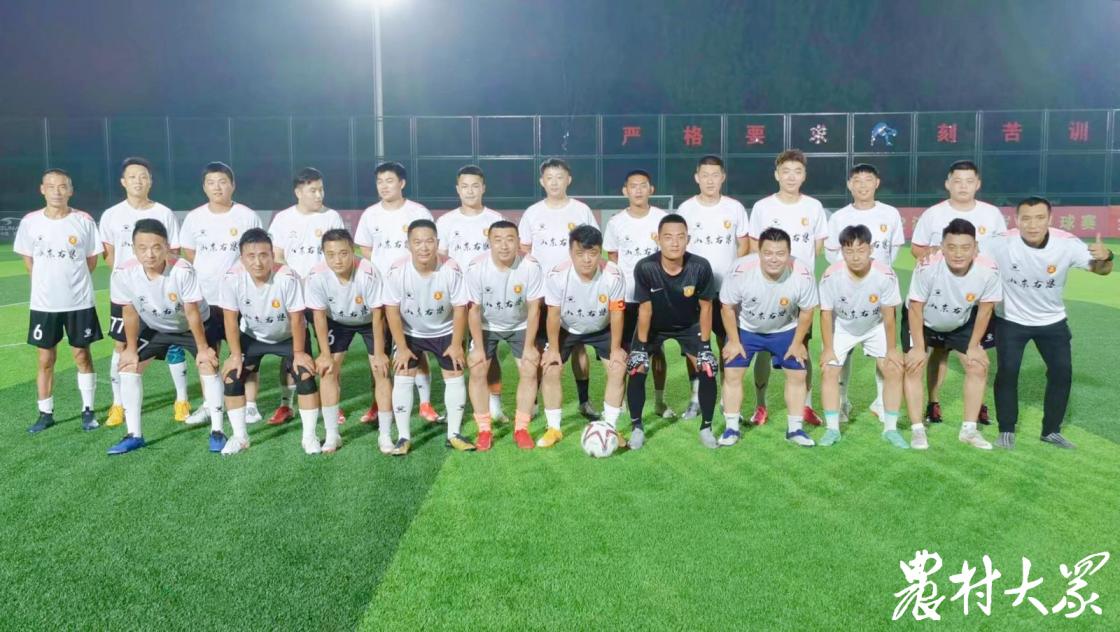 48岁仍驰骋球场、司职边锋，乡村汉子在村超联赛遇见更好的自己