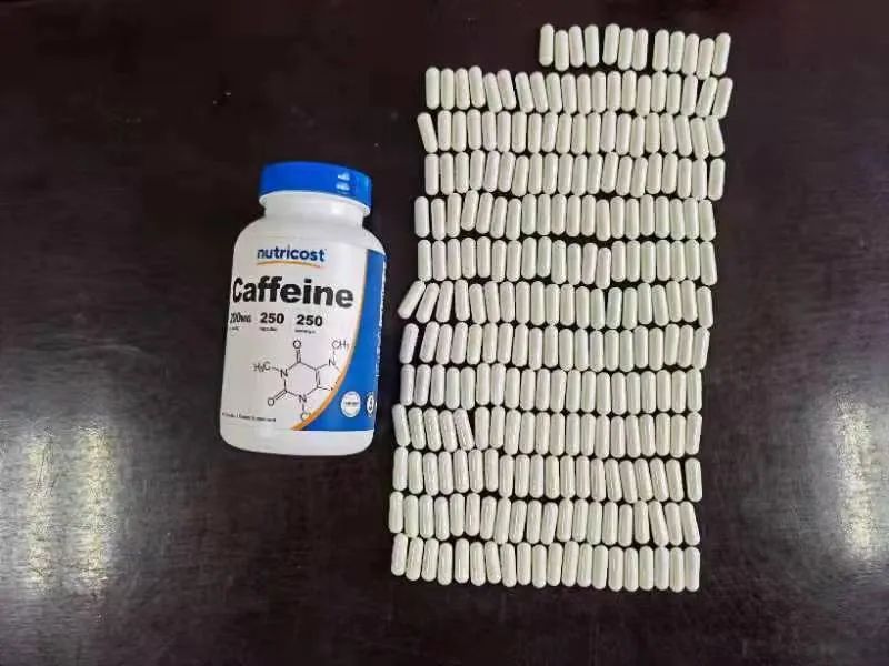 警方破获跨国运毒案,警方侦破特大邮寄毒品案