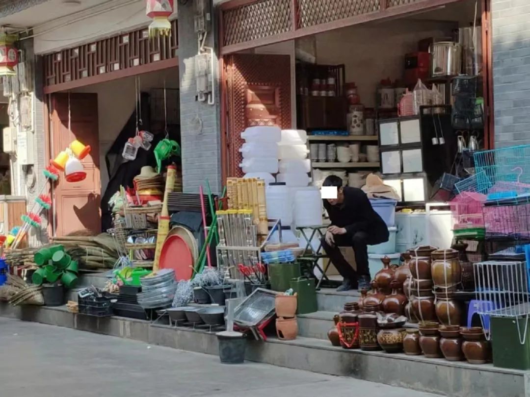 红黑榜公布！4家商铺上红榜，6家商铺上黑榜