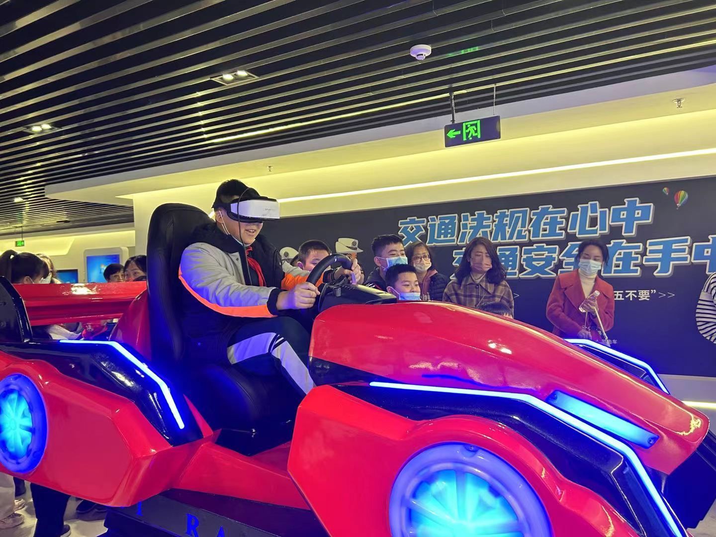 沉浸式体验消防安全,沉浸式体验森林消防员救火全过程