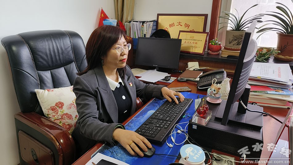 何永珠：砥砺前行热心公益巾帼铿锵不负芳华