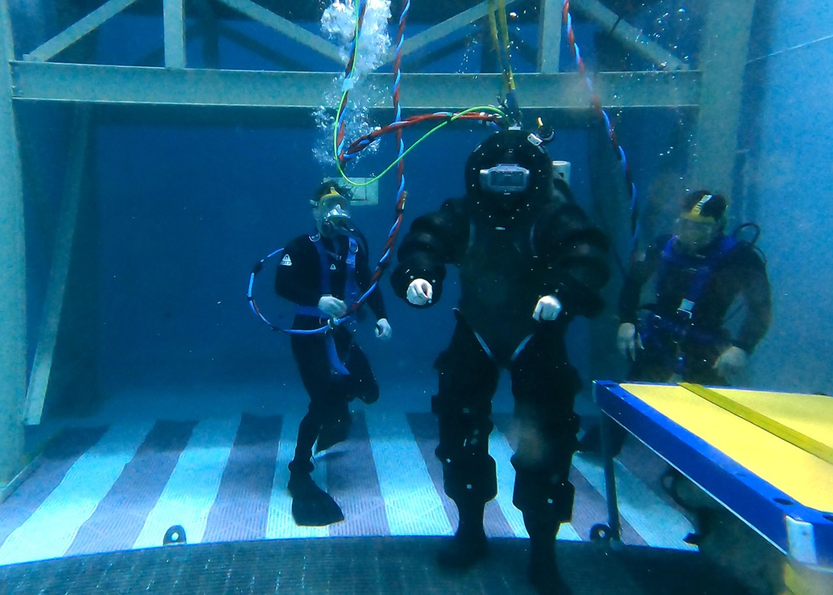 轻便型防护服,轻便式防护服穿戴