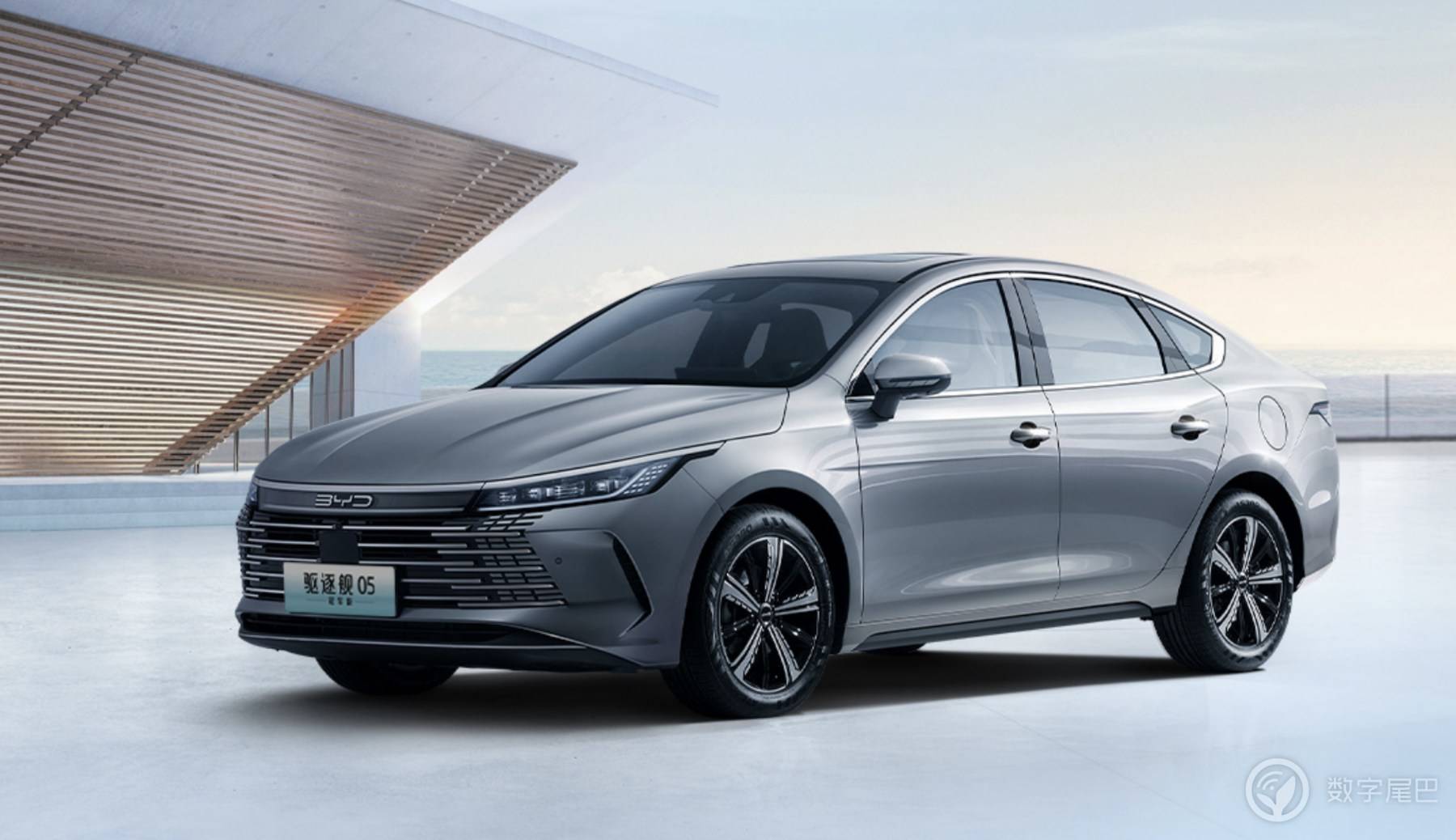 【晚报】HTC新机现身蓝牙SIG认证网站/比亚迪驱逐舰05冠军版上市