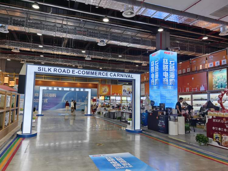 泰国、新西兰、意大利、智利等国美食抵达上海!今起线下线上都有优惠,“丝路国家”机票折扣也将上线!