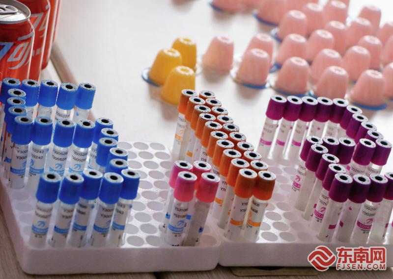 宁德市中医院开展护士节慰问活动