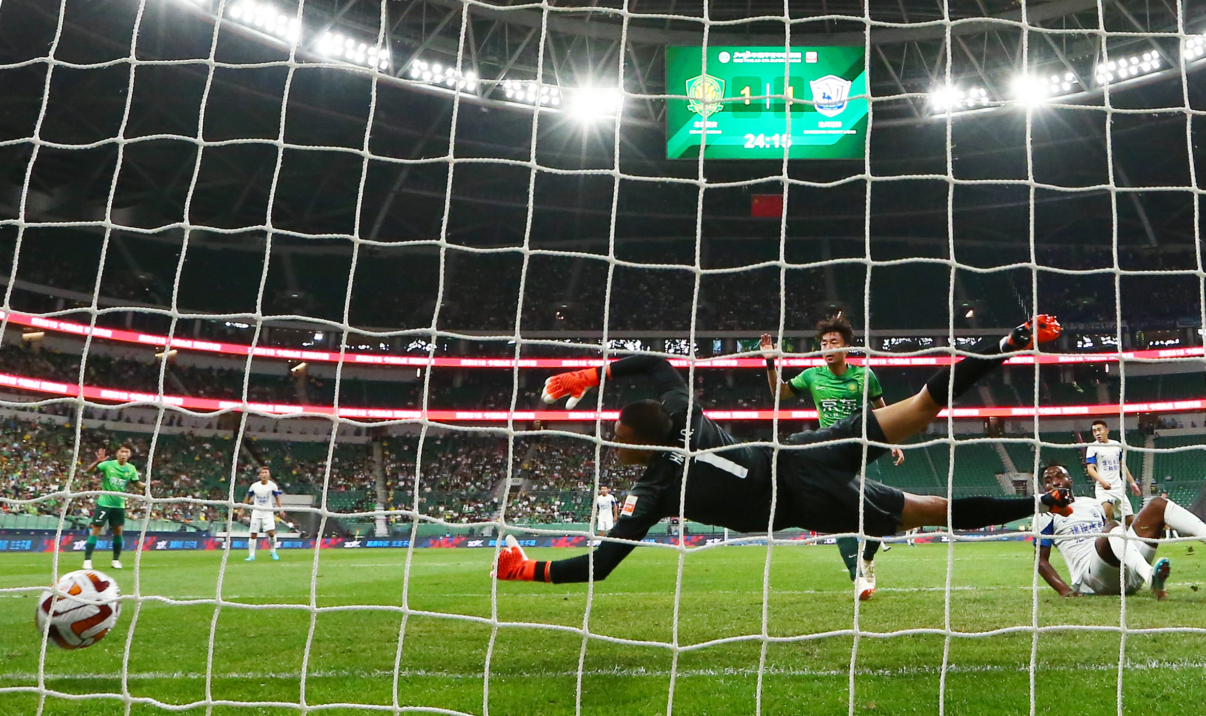 中超北京国安vs沧州雄狮在哪踢的,中超北京国安对雄狮