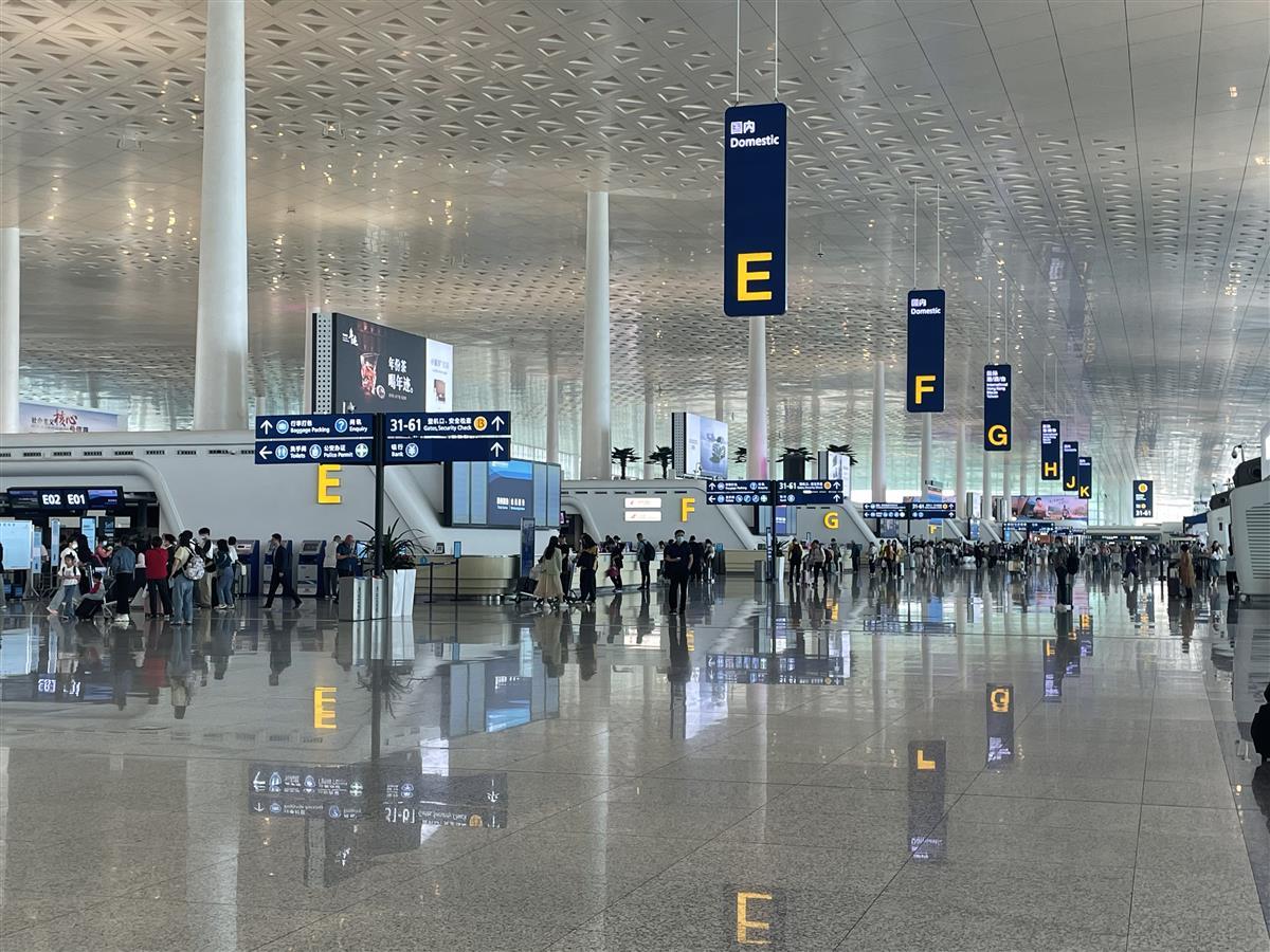 护照能买国内航班机票吗？武汉天河机场：所有流程用同一证件即可